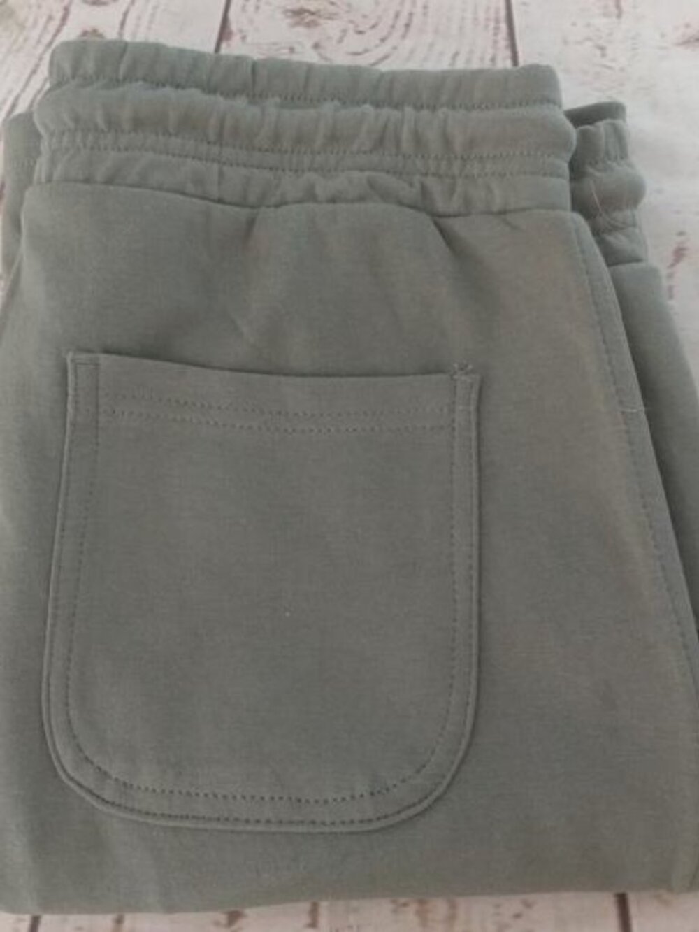 Verde Drawstring Waist Short Pants Olive Green Size M